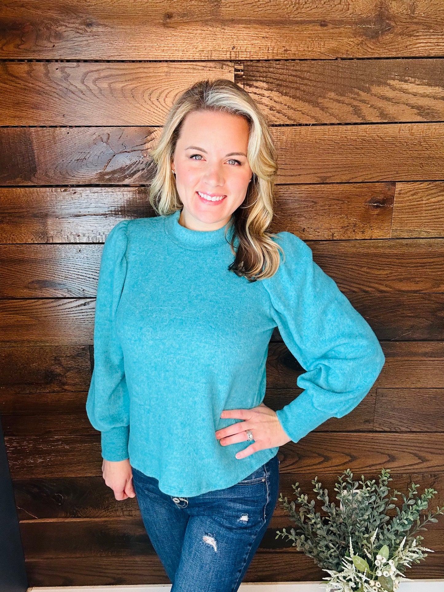 Blue SOFT Bubble Sleeve Top